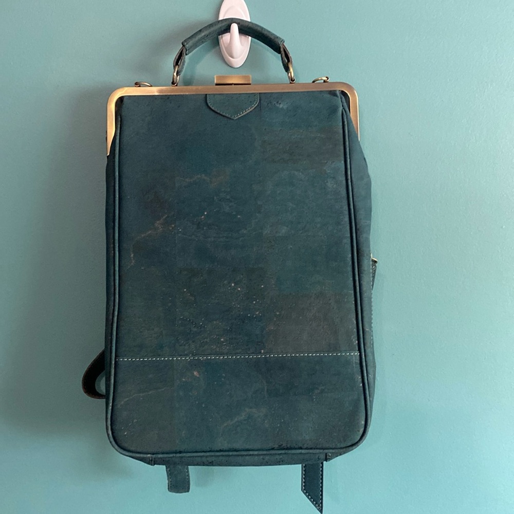 LaFlore Paris Bobobark convertible handbag in emerald